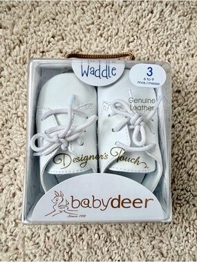 Baby Deer Waddle White Genuine Leather Infant  Shoes - Size 3 (6-9 mos)